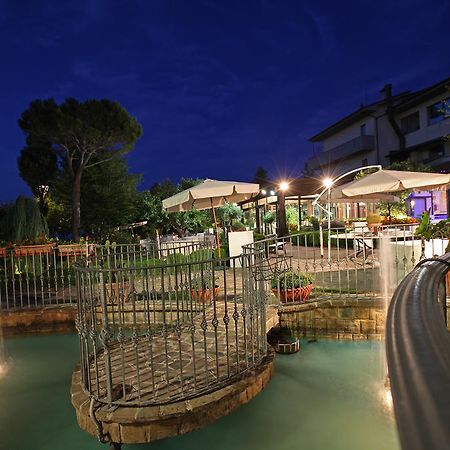 Hotel Tetto Delle Marche - Ristorante Dei Conti Cingoli Ngoại thất bức ảnh