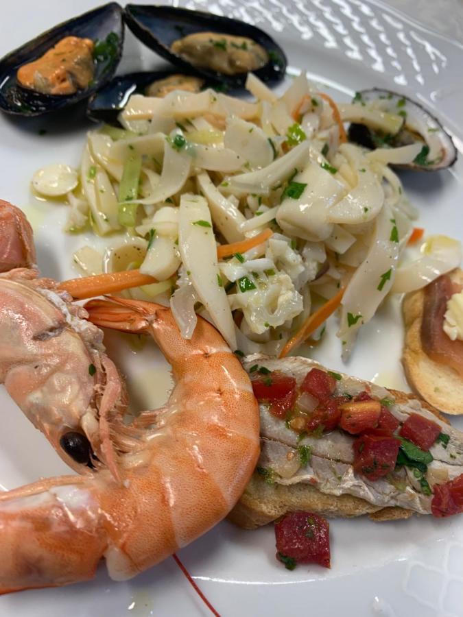 Hotel Tetto Delle Marche - Ristorante Dei Conti Cingoli Ngoại thất bức ảnh